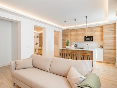 Living room of Flat for sale in  Madrid Capital  with Air Conditioner and Balcony