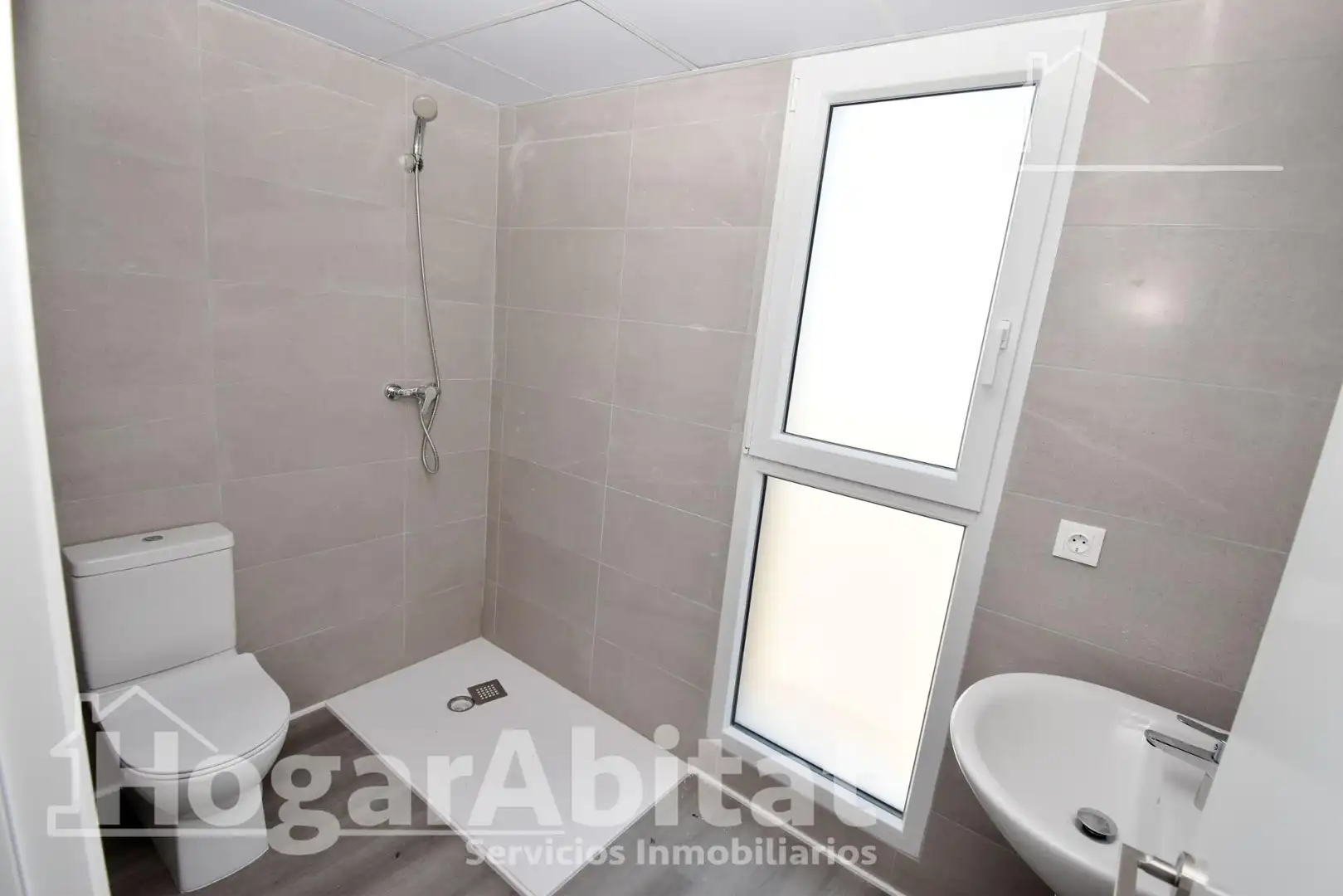 Baño de Piso en venta en Castellón de la Plana / Castelló de la Plana