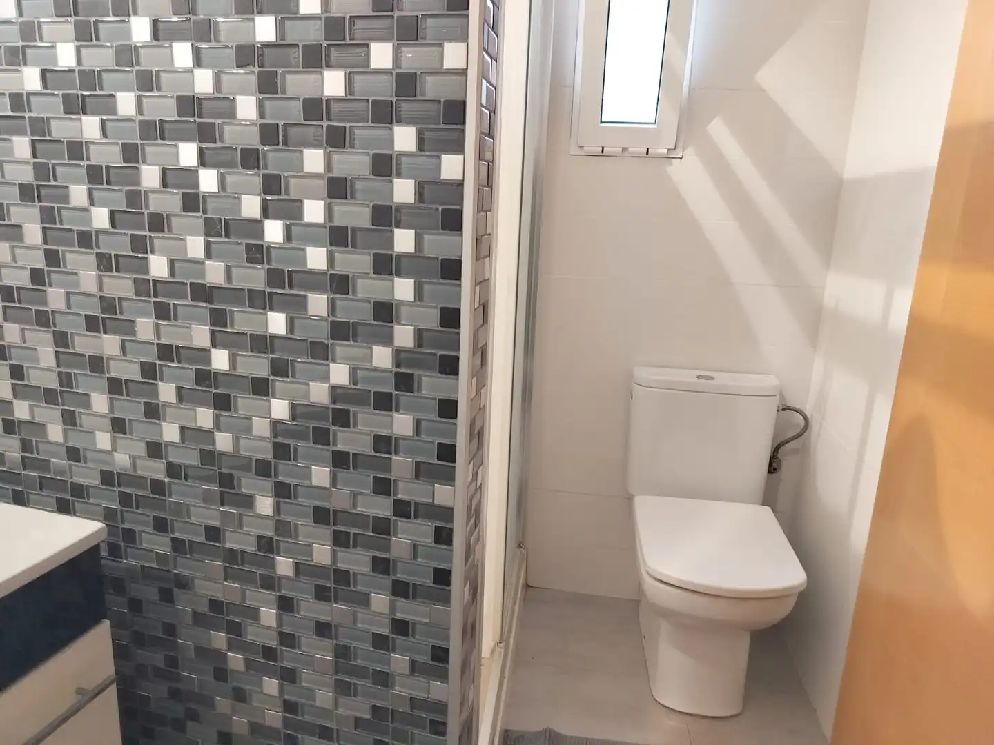 Baño de Piso en venta en Burjassot con Calefacción y Balcón