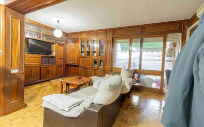 Living room of Flat for sale in  Madrid Capital  with Air Conditioner and Terrace