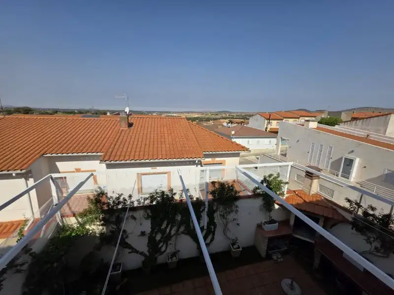 Terrassa de Casa o xalet en venda en Malpartida de Plasencia amb Aire condicionat, Calefacció i Jardí privat