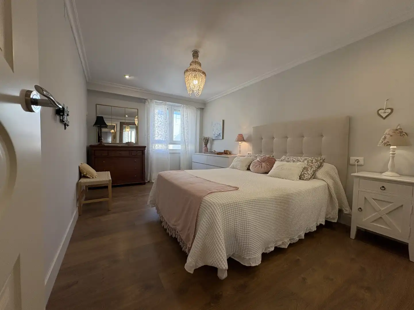 Habitación de Piso en venta en Xirivella con Calefacción, Trastero y Balcón