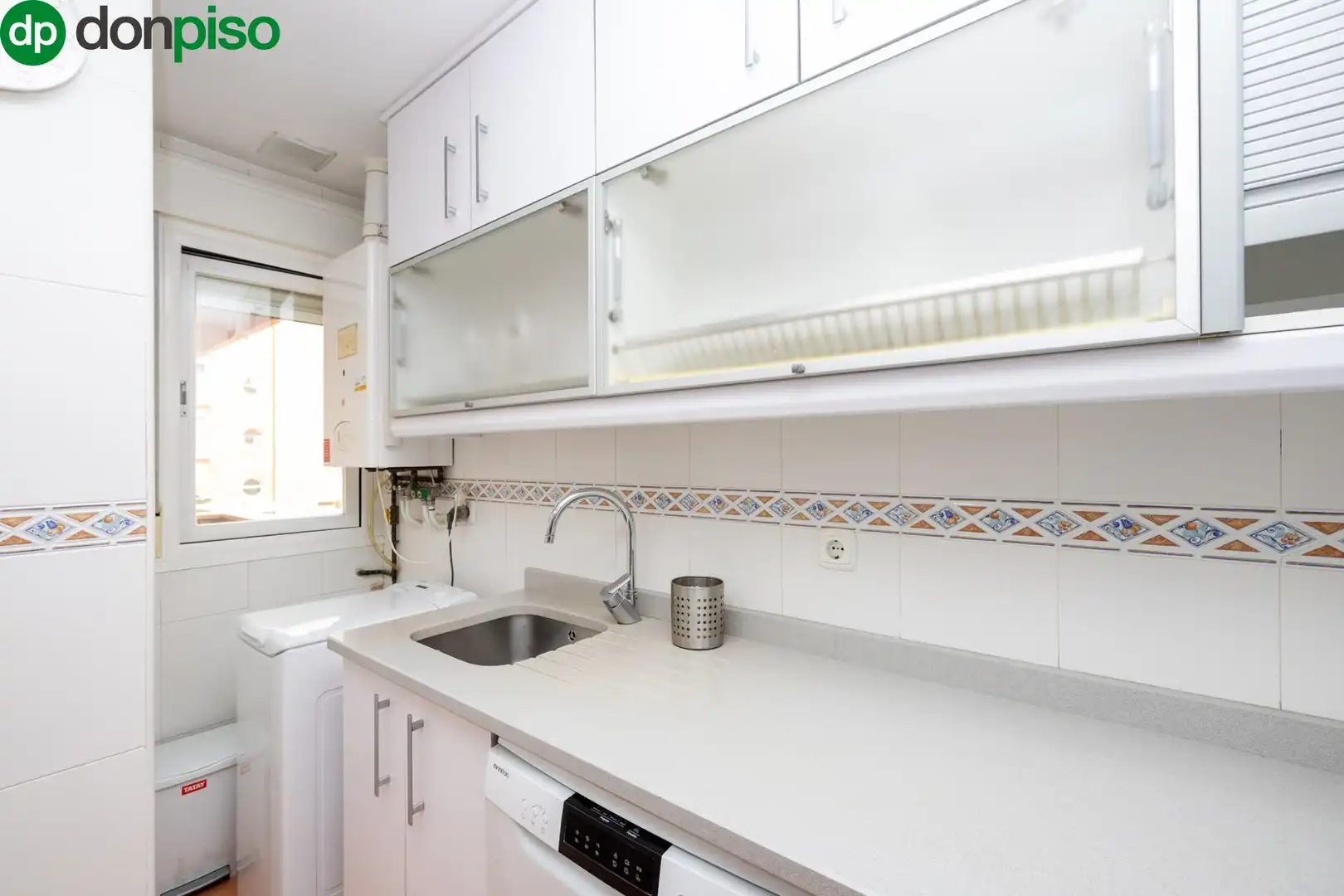 Apartamento en venta en Calle de San Sebastián de la Gomera, Avda. Federico Garcia Lorca - Nueva Estación Autobuses