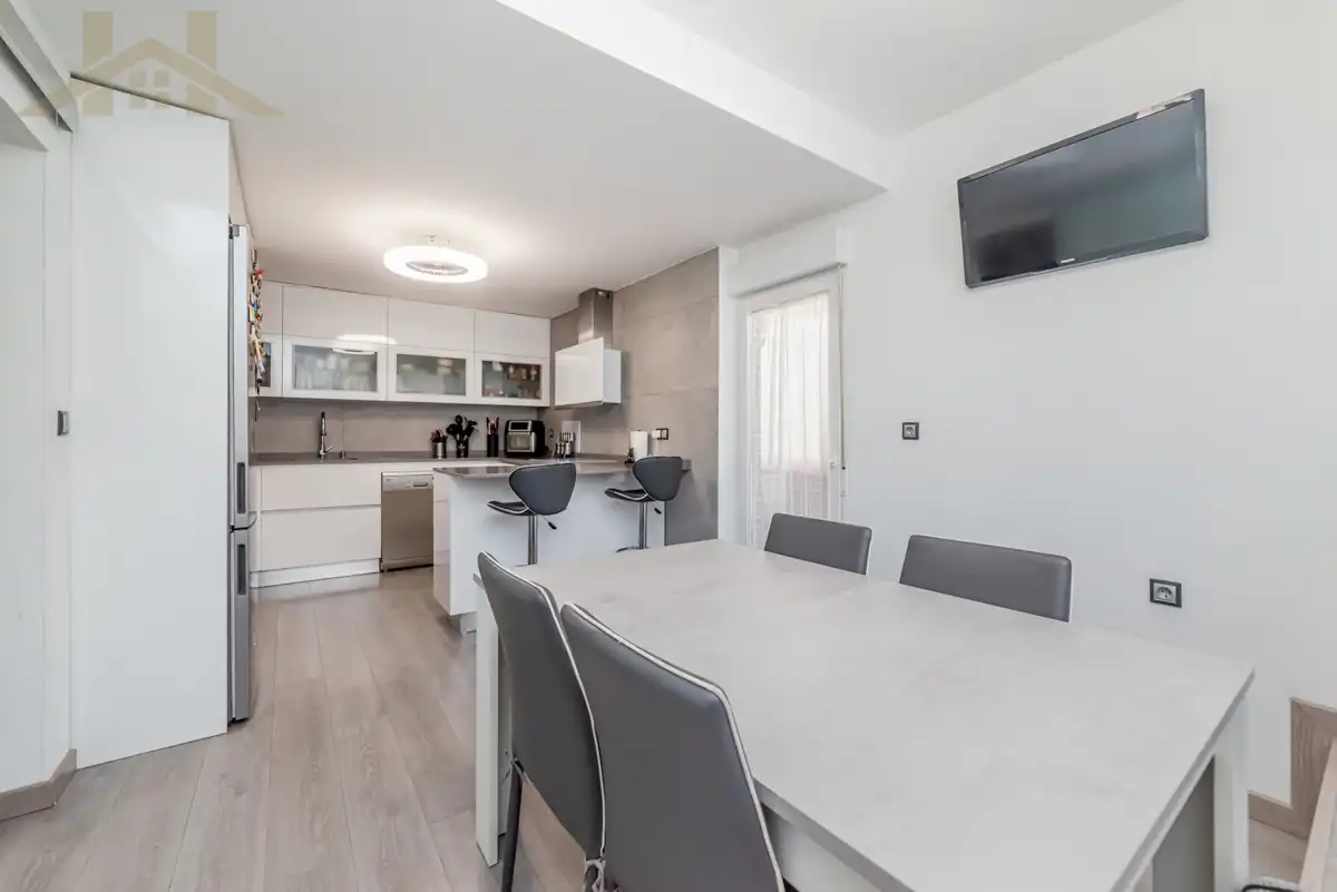 Kitchen of Detached homes for sale in Rivas-Vaciamadrid  with Air Conditioner, Heating and Private garden