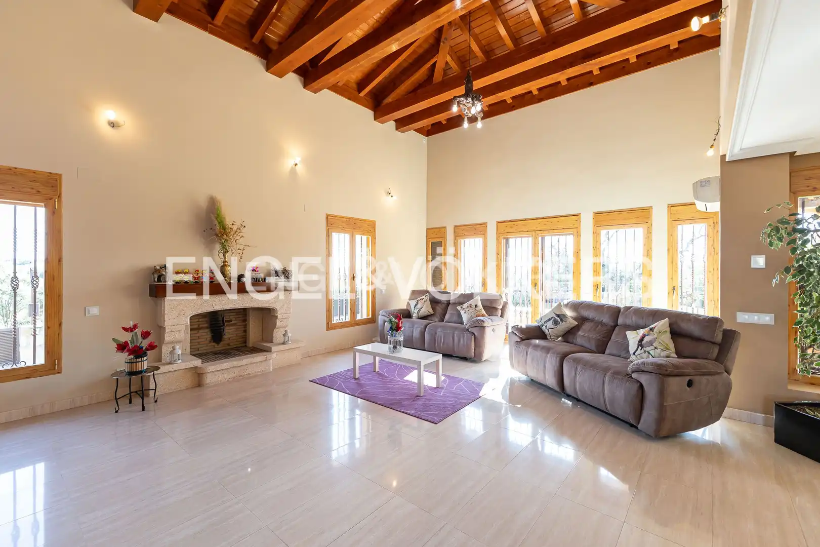 Sala de estar de Finca rústica en venta en Villaviciosa de Odón con Aire acondicionado, Calefacción y Jardín privado