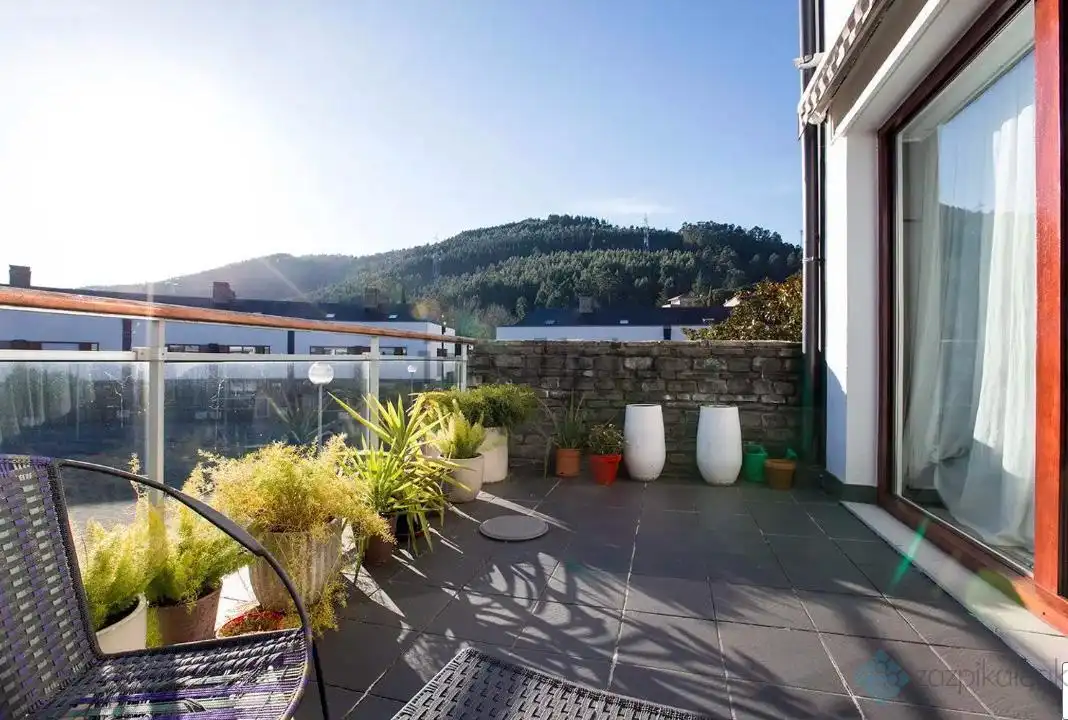 Detached house with terrace for sale in santillandi, imagen 10