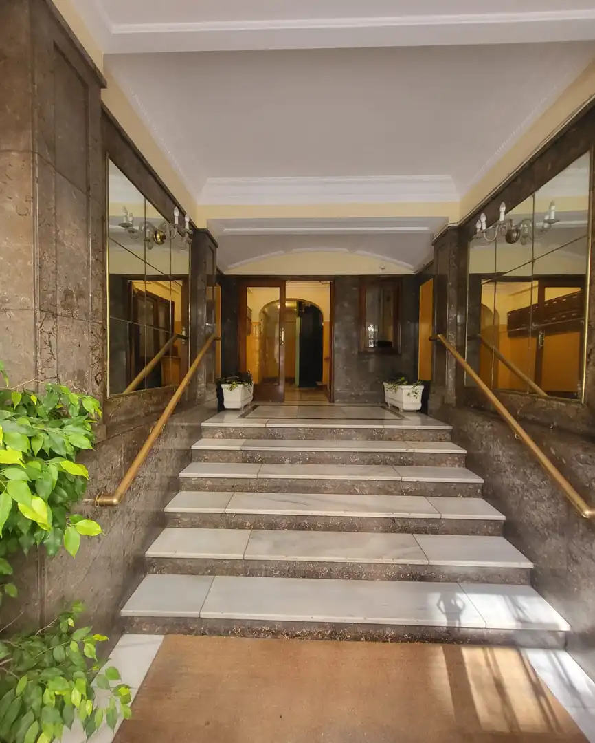 Piso en venta en Santander con Calefacción y Parquet