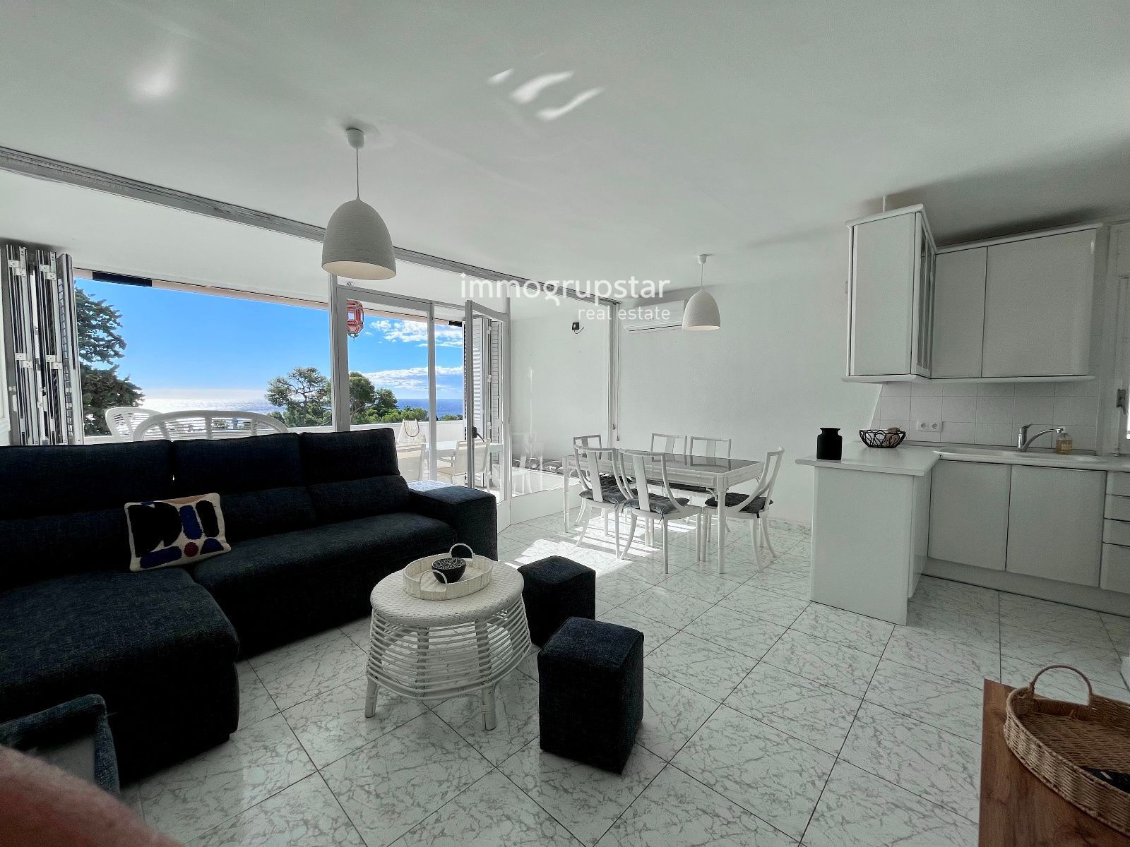 Apartament en venda a Cavall Bernat, Los Pinos - Politur