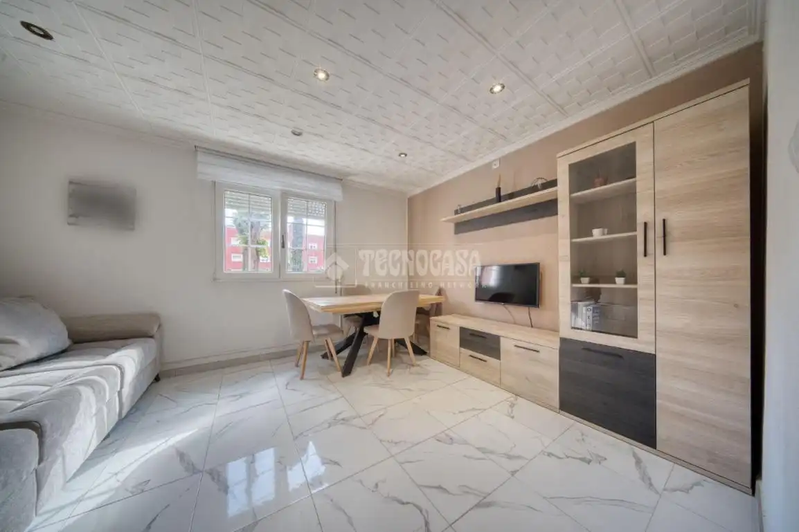 Bedroom of Flat for sale in Valladolid Capital