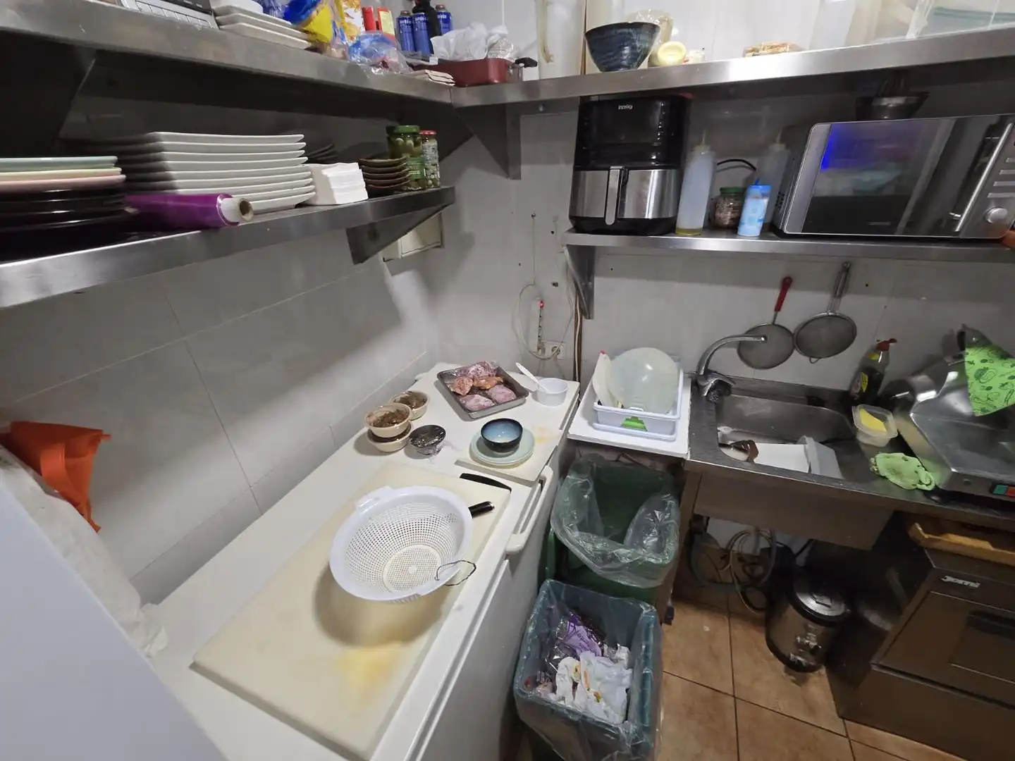 Cocina de Local en traspaso en Barcelona con Aire acondicionado, Amueblado y Internet