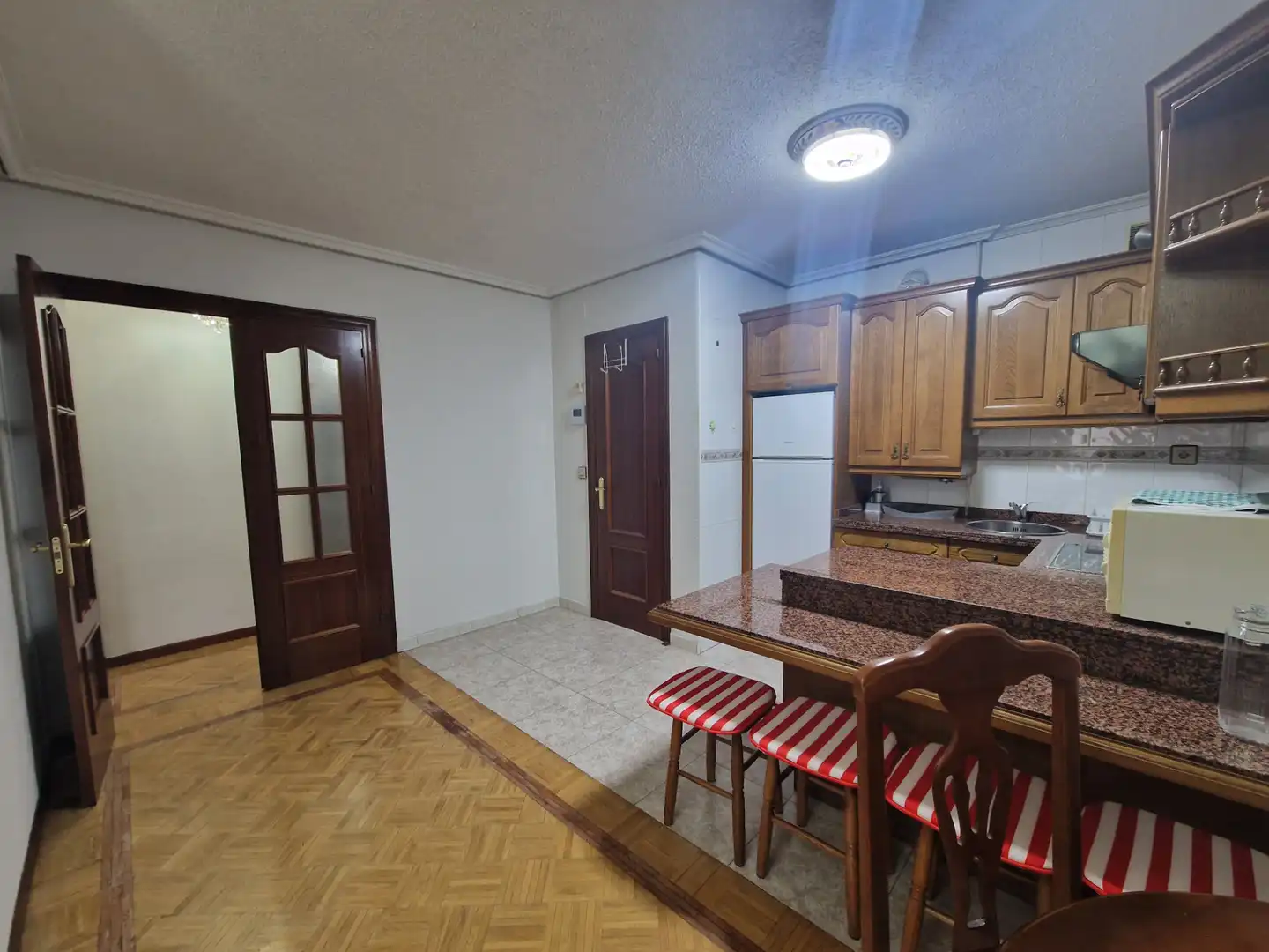 Küche von Wohnungen zum Verkauf in Avilés mit Heizung, Parkett und Terrasse