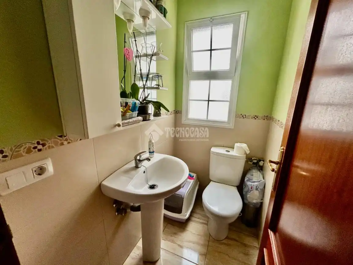 Baño de Piso en venta en Arafo con Terraza y Trastero