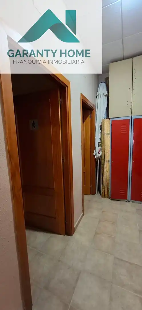 Local de alquiler en Bormujos con Aire acondicionado
