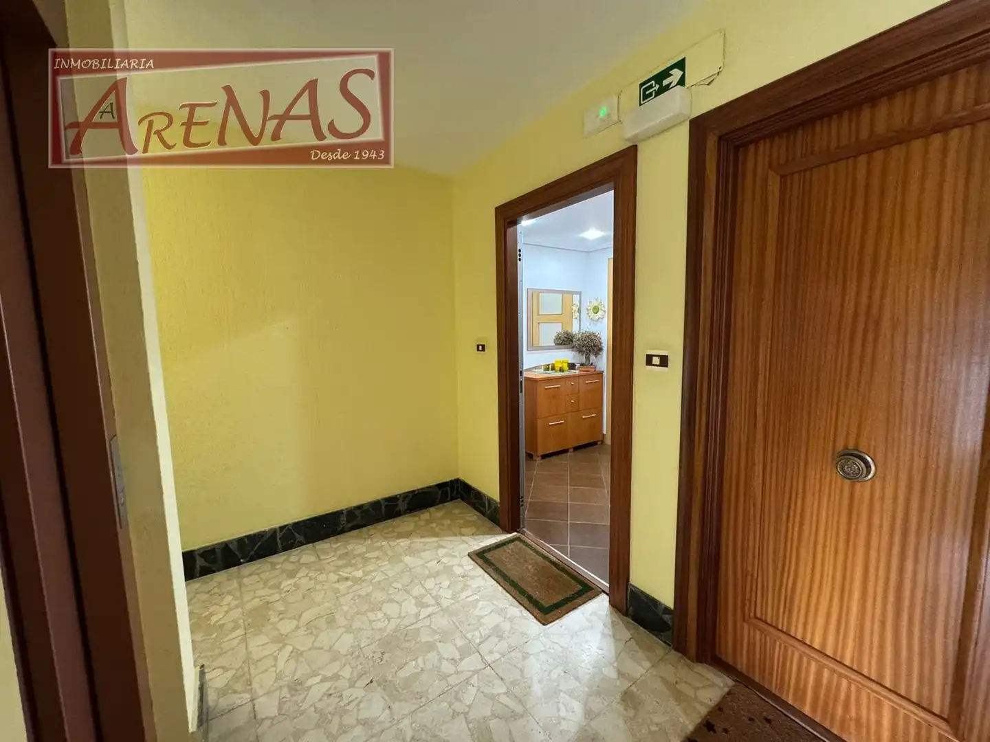 Piso en venta en Laredo con Calefacción, Jardín privado y Parquet