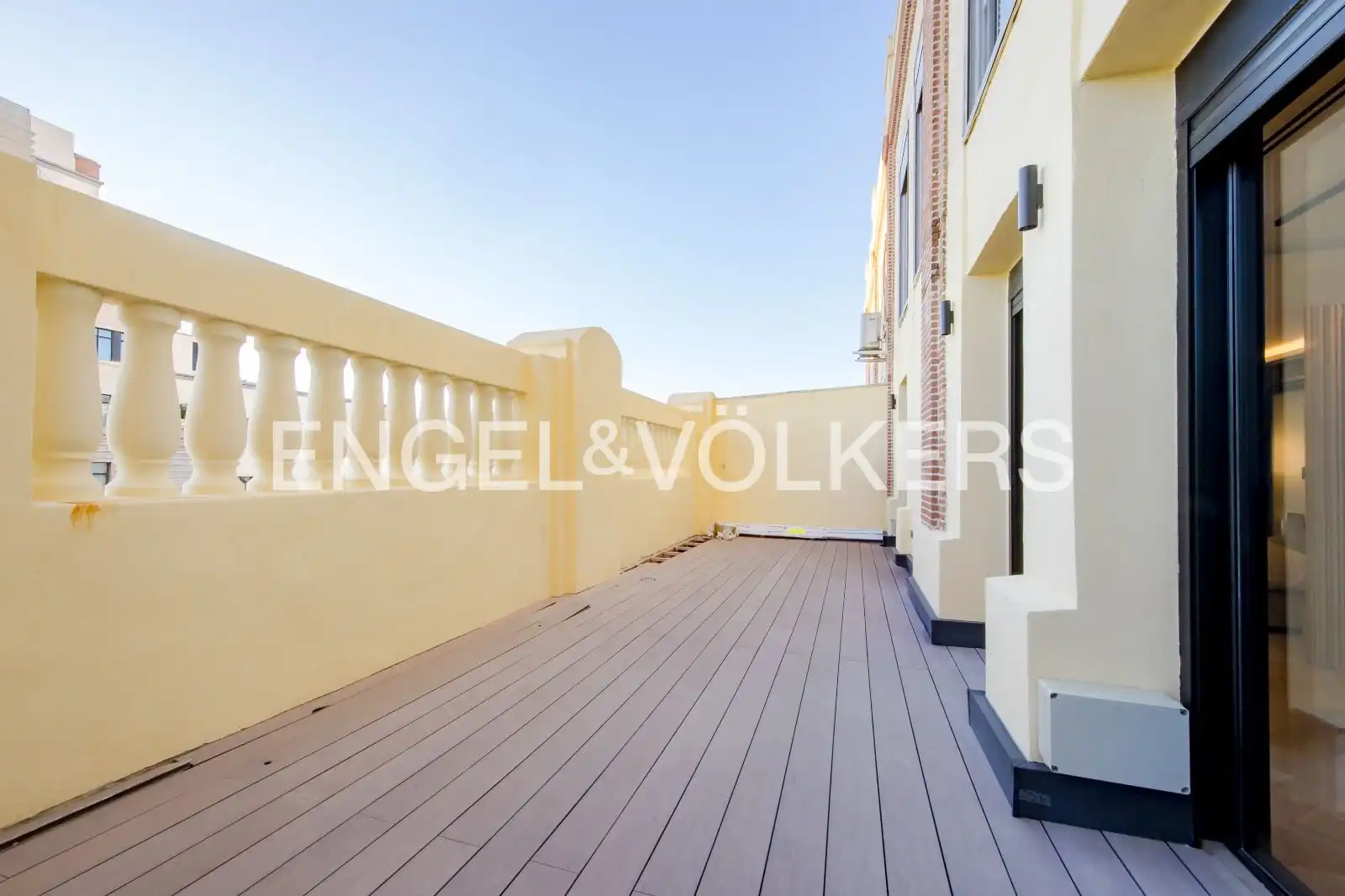 Terrace of Flat for rent in Centro