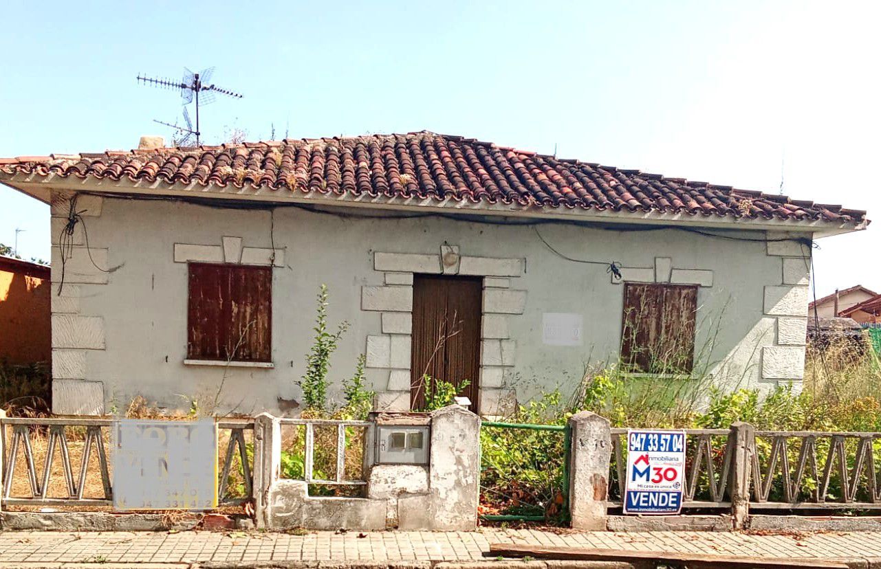 Exterior view of House or chalet for sale in Miranda de Ebro