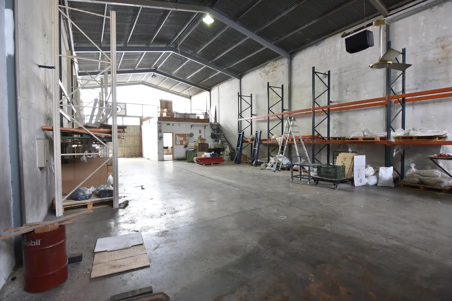 Nave industrial en venta en Aspe - 3 de agosto, 72, Centro