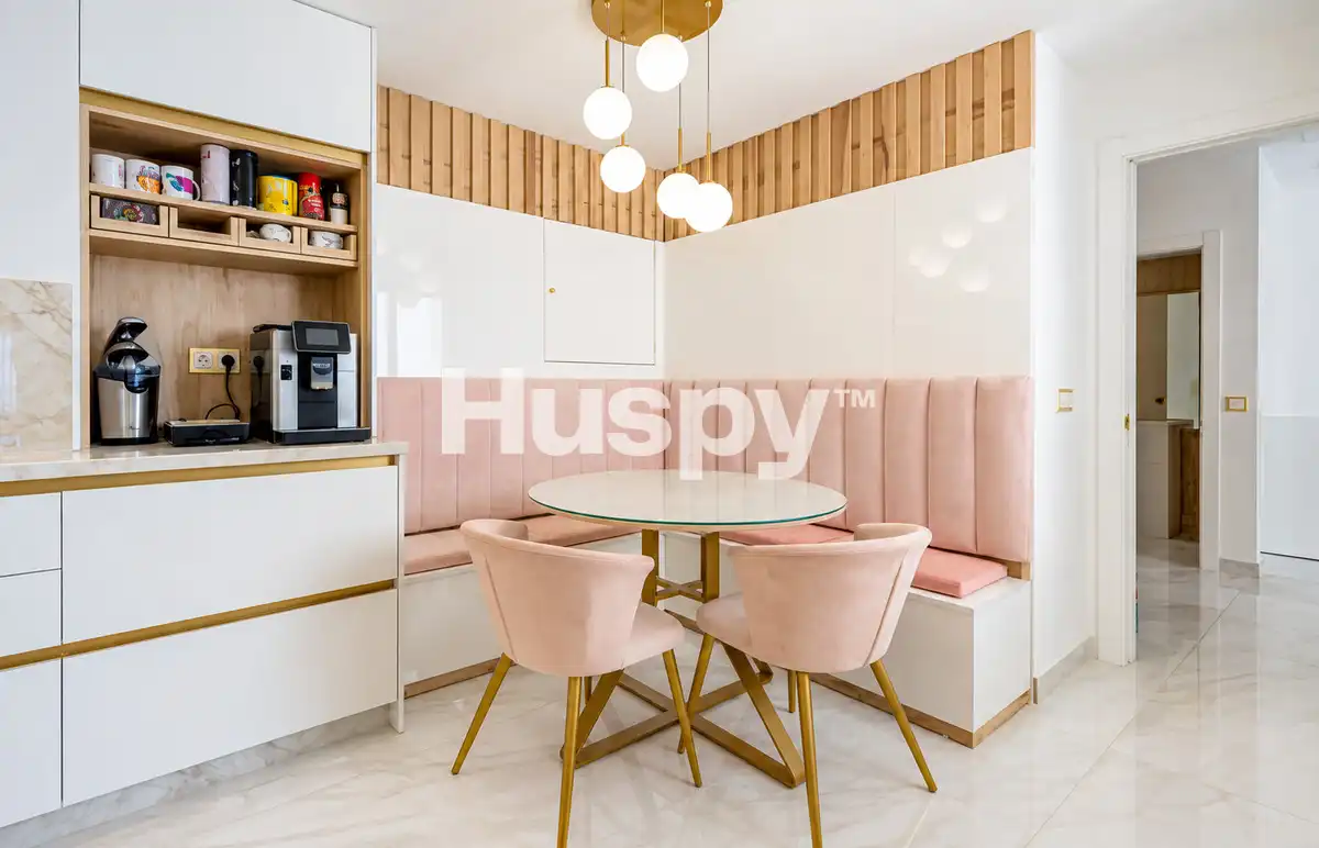 Semi-detached house with terrace for sale in Calle Liverpool, imagen 6