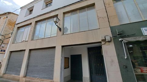 Edificio con gran potencial de inversión y cueva bodega histórica, imagen 2