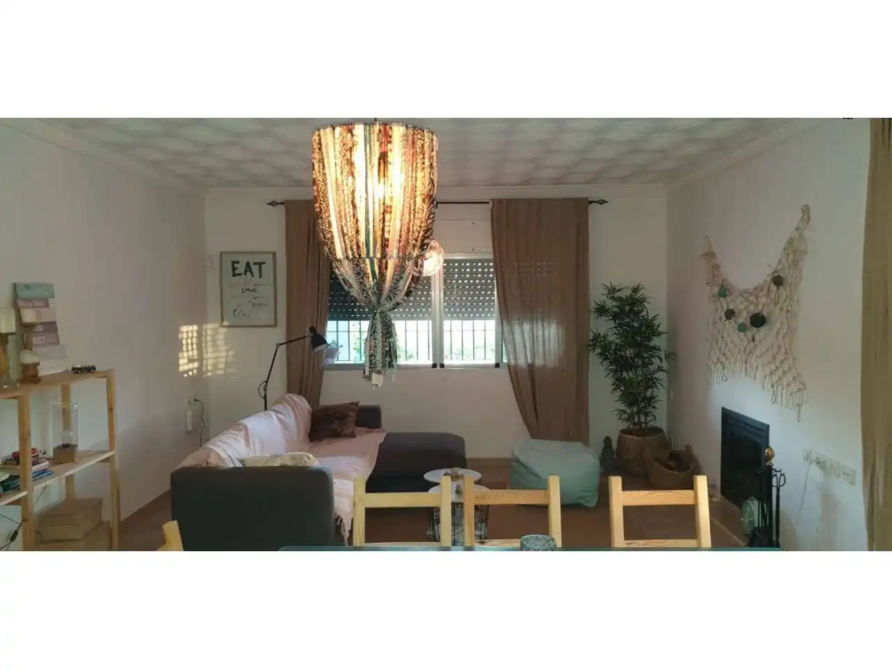 Sala d'estar de Casa o xalet de lloguer en Chipiona amb Aire condicionat, Calefacció i Terrassa