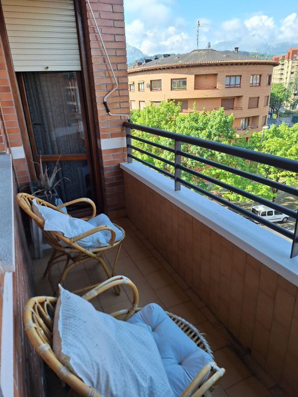 Terrassa de Pis en venda en Durango amb Calefacció i Moblat