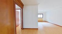 Flat for sale in  Zaragoza Capital  with Terrace and Oven