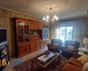 Living room of Flat for sale in Salamanca Capital  with Heating and Balcony