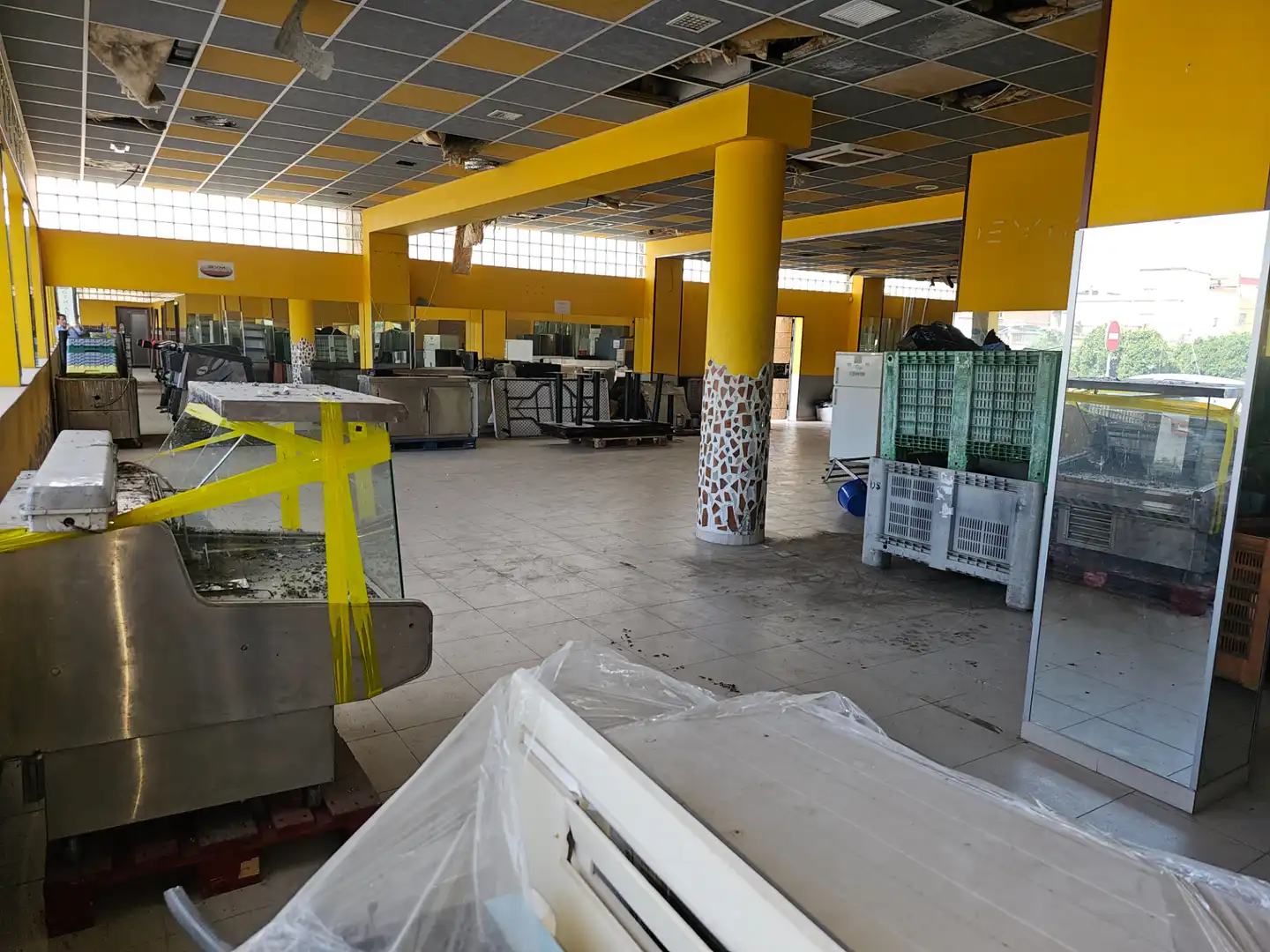 Local de alquiler en Calle Andrés Molina Moles, 26, La Algaba
