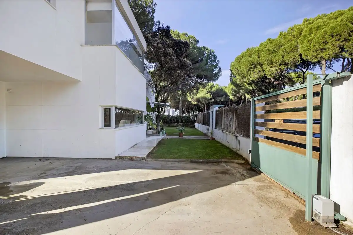 Chalet con terraza en venta en C. Abeto, imagen 50