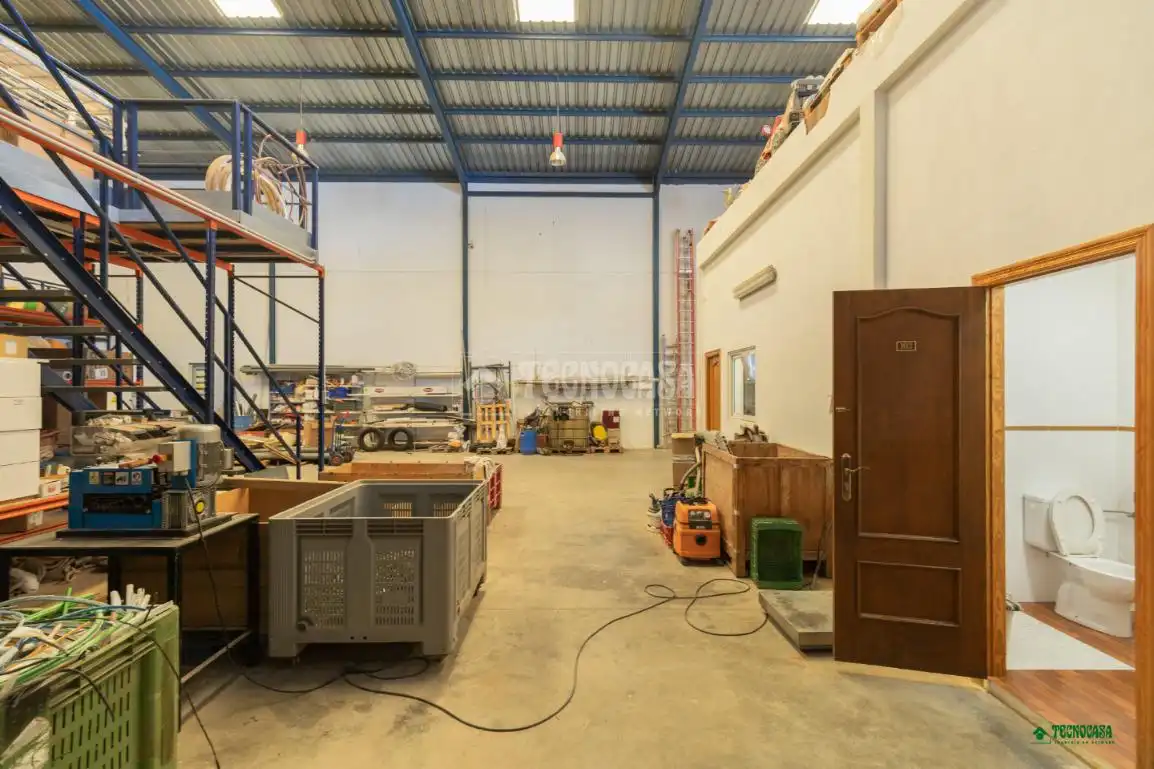 Locale commerciale in vendita a Antas, imagen 16