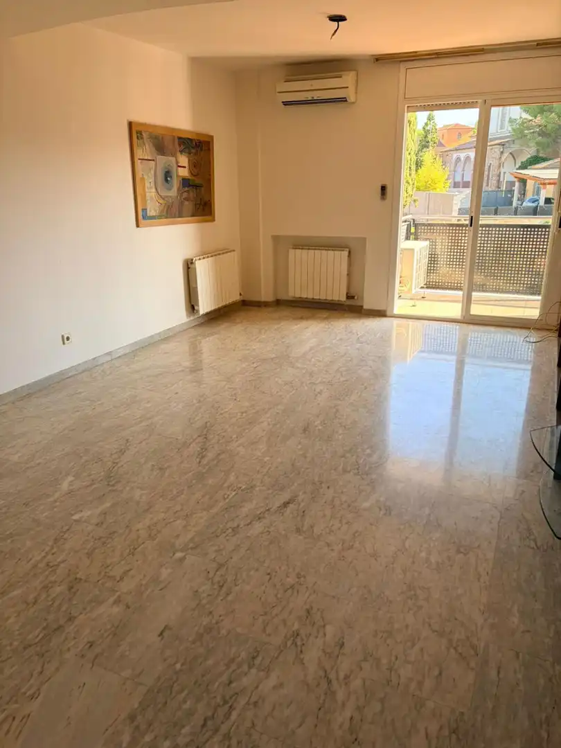 Living room of Attic for rent in Les Franqueses del Vallès  with Terrace and Balcony