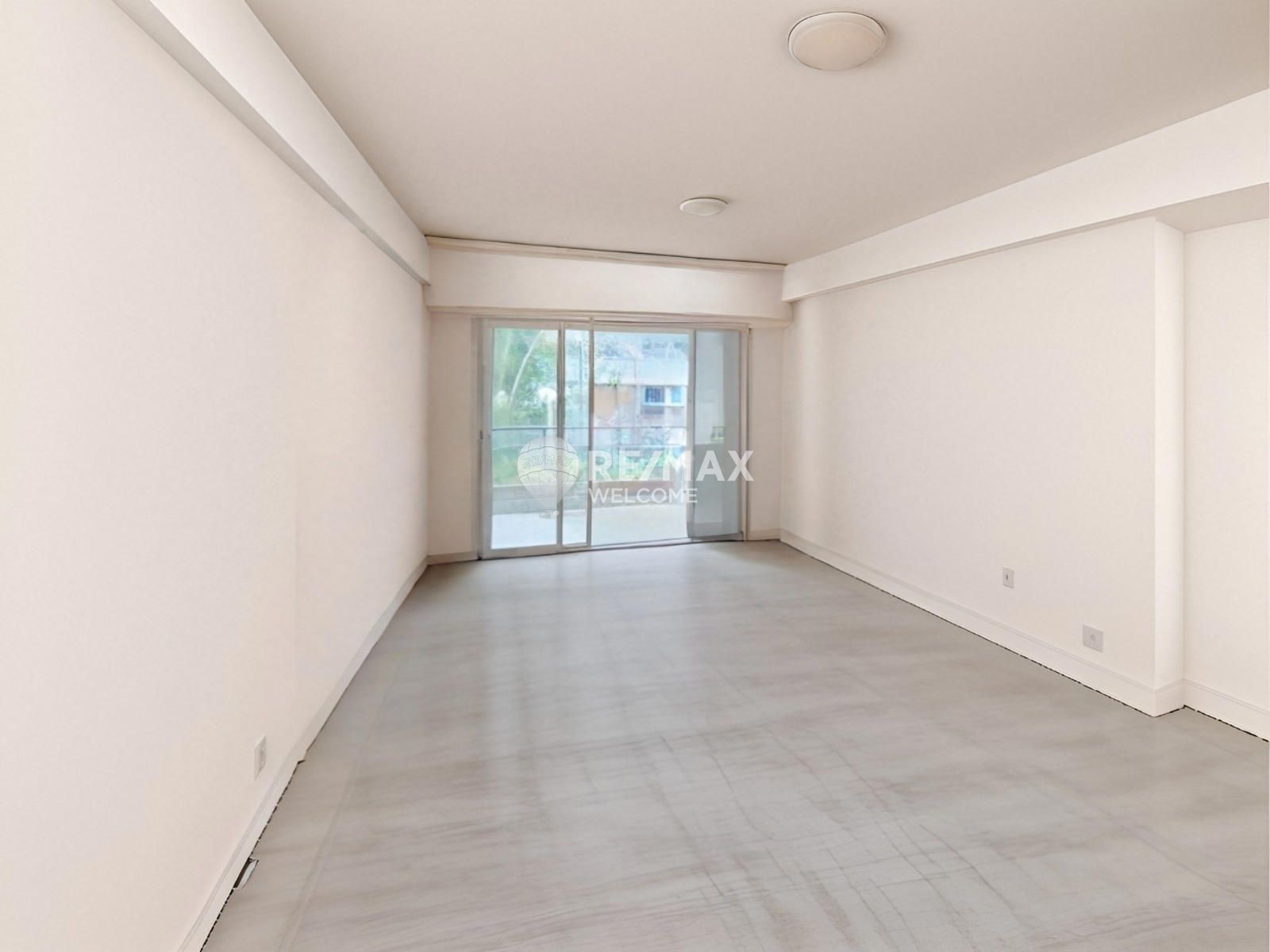 Flat for sale in  Madrid Capital  with Heating and Terrace