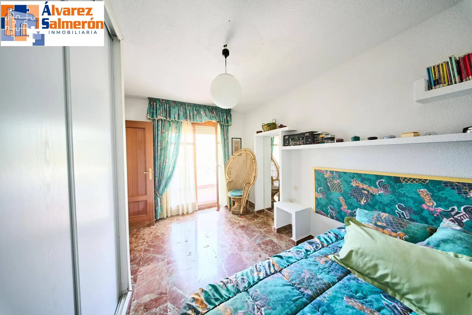Habitación de Casa o chalet en venta en Villa de Otura con Jardín privado y Terraza