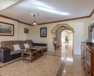 Country house to rent in Marbella