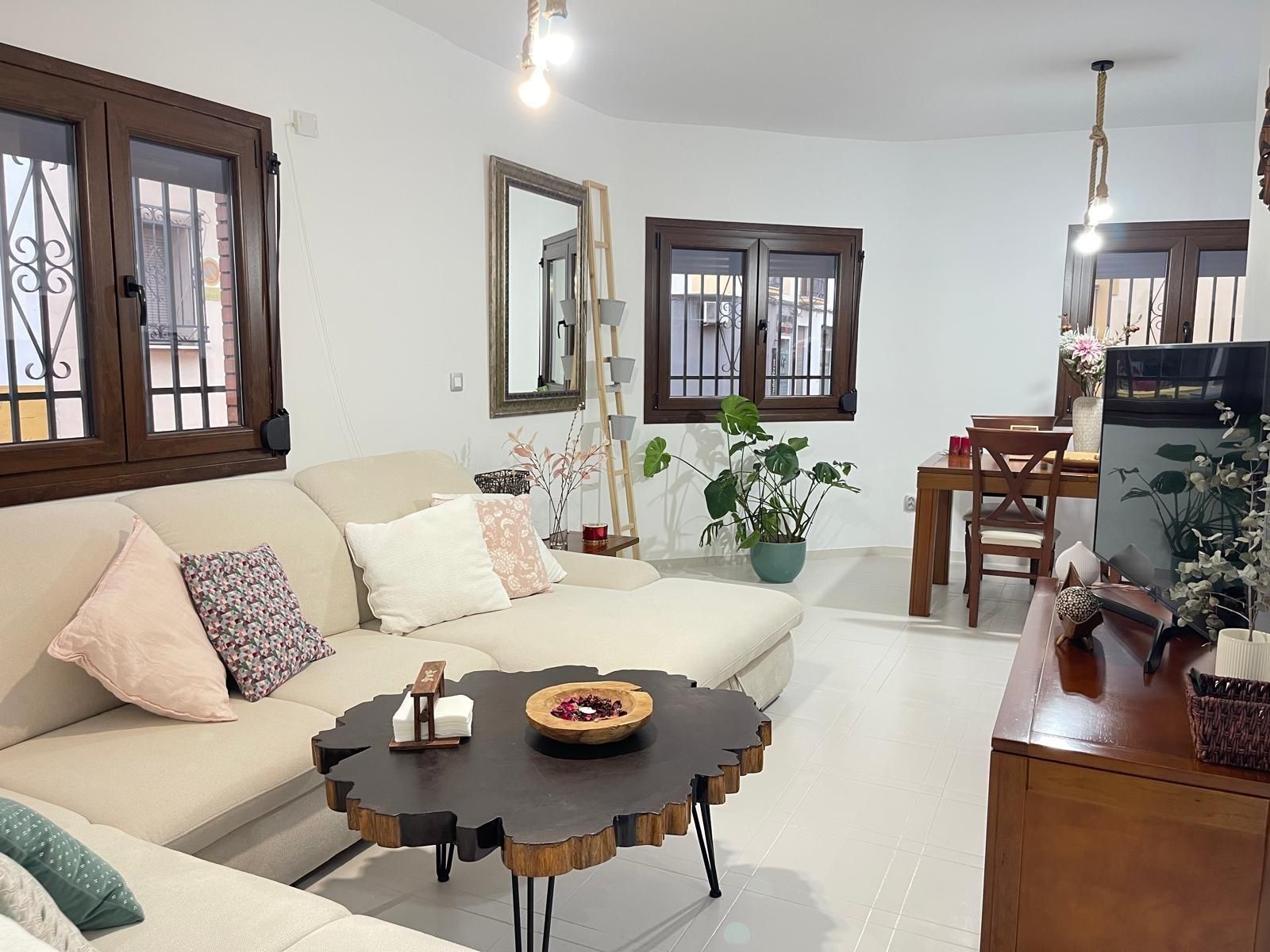 Sala d'estar de Casa o xalet en venda en Antequera amb Aire condicionat, Calefacció i Terrassa