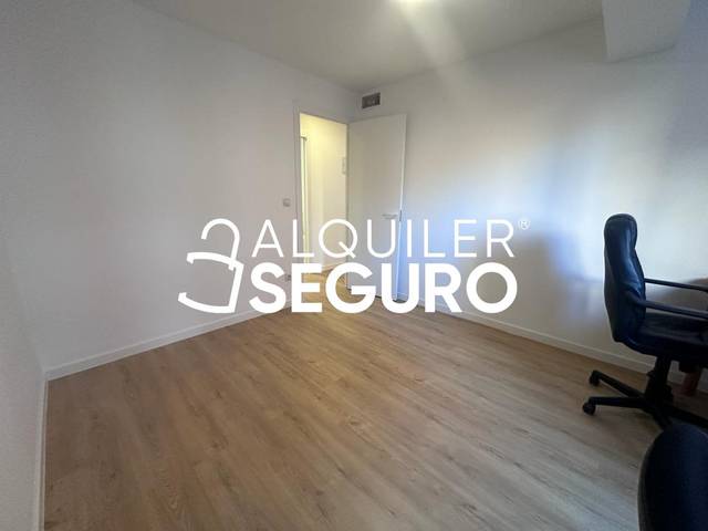 Piso en Alquiler en Fray Francisco Cabezas en Torrefiel