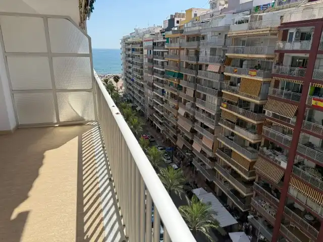Appartement compact avec terrasse à vendre à Avinguda Blasco Ibáñez 9, imagen 3