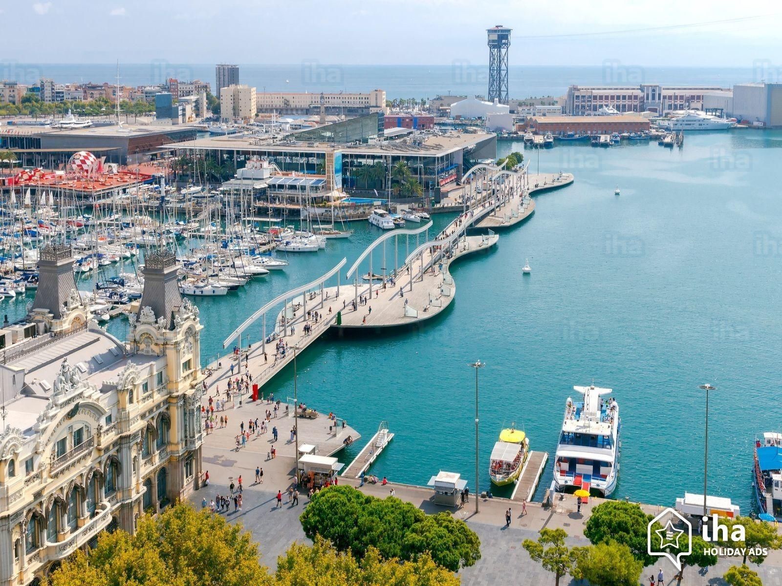 Vista exterior de Edifici en venda en Mataró