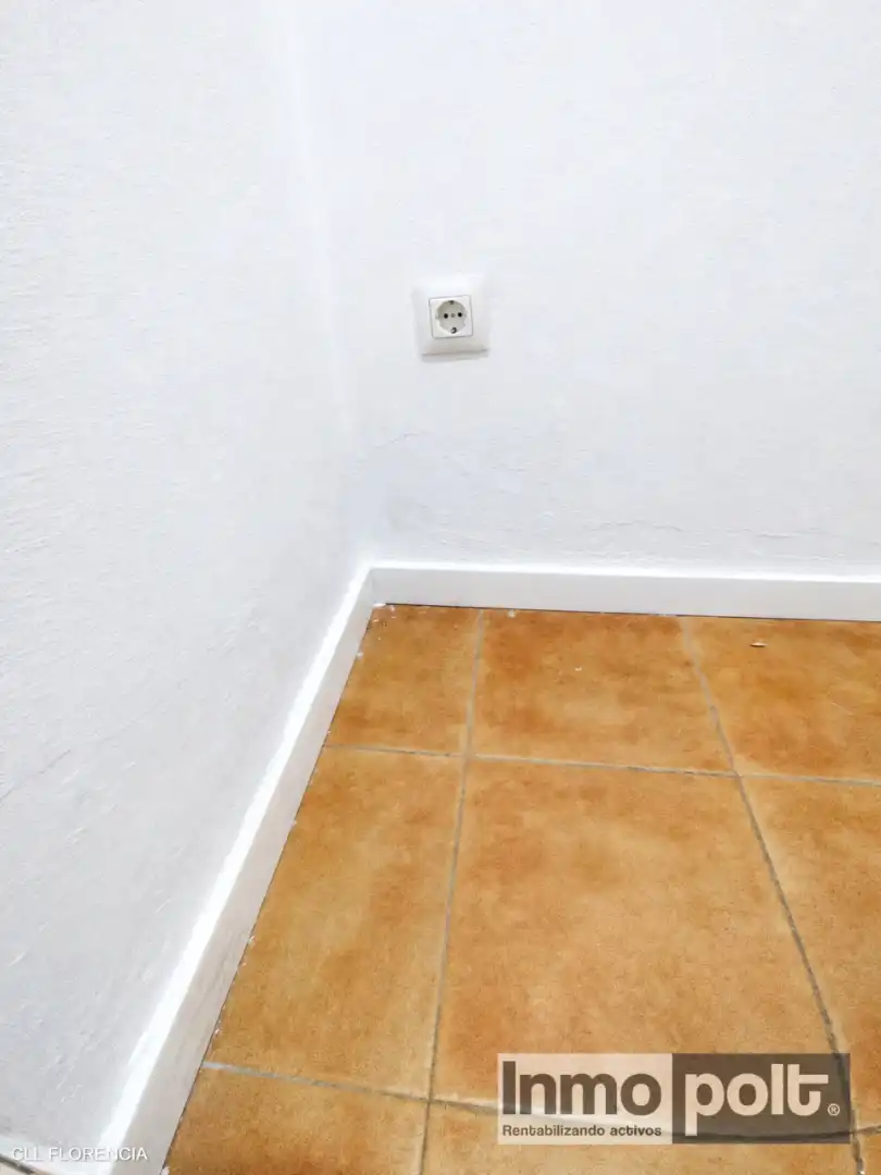 Wohnung zur Miete in Murcia mit Ofen