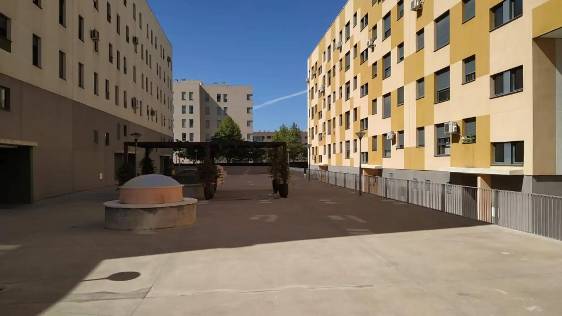 Exterior view of Garage for sale in Alcorcón