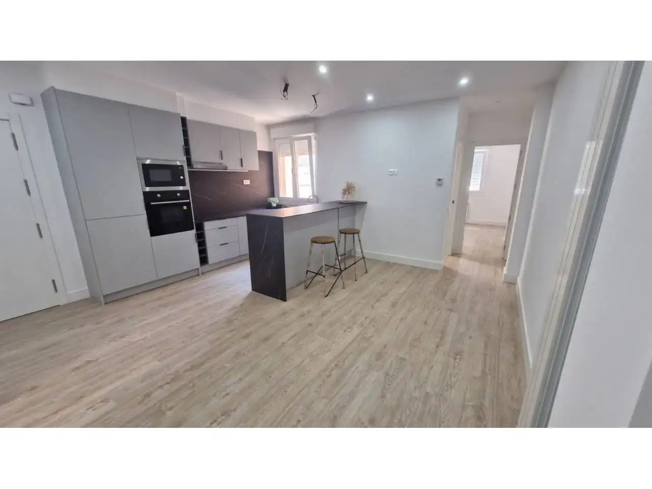 Wohnung zum Verkauf in Calle María Teresa Gil de Gárate, imagen 4