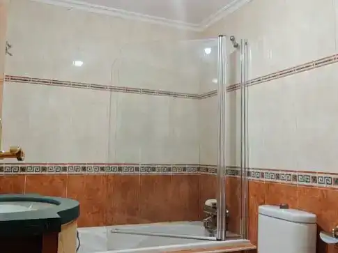 Bany de Pis en venda en Soria Capital  amb Traster i Balcó
