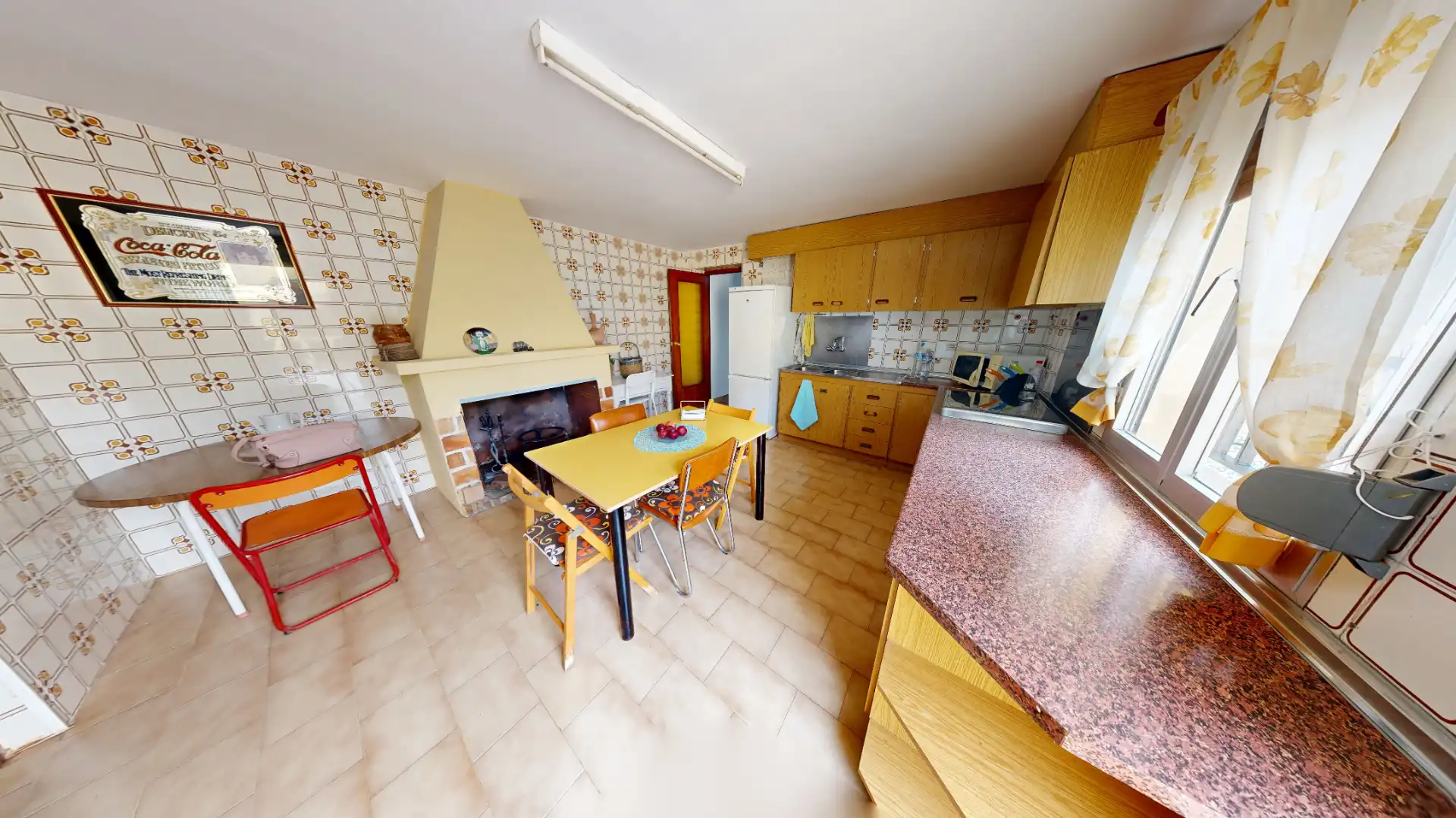 Cocina de Casa adosada en venta en Hellín con Jardín privado, Trastero y Amueblado