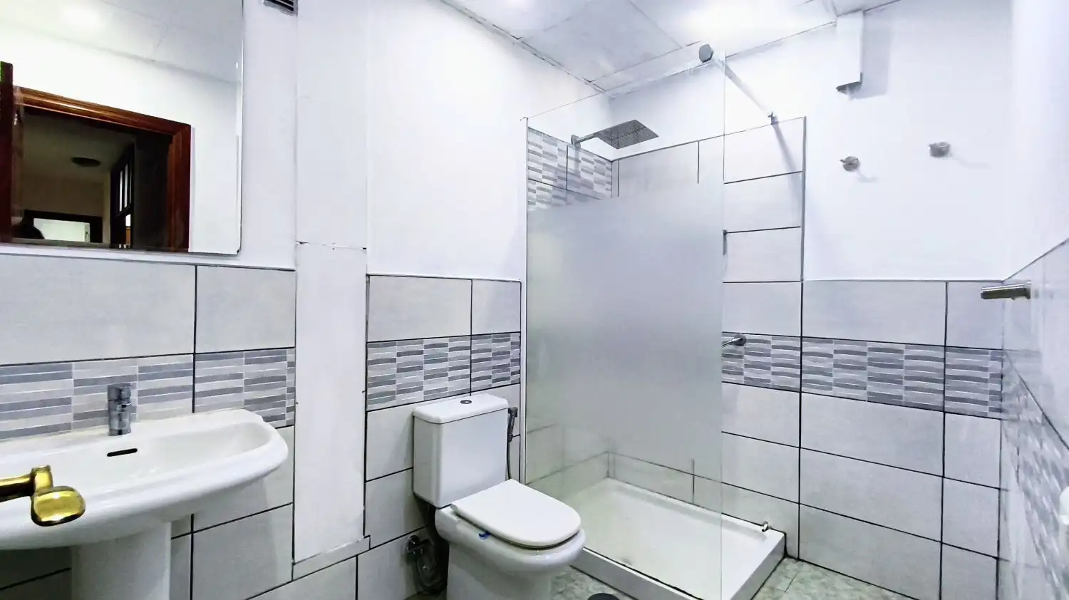 Baño de Piso en venta en Las Palmas de Gran Canaria con Aire acondicionado, Calefacción y Trastero