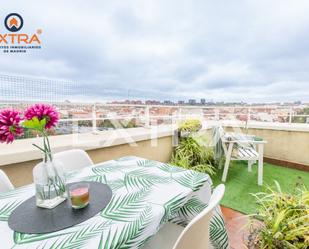 Àtic en venda a Avenida Ciudad de Barcelona, Adelfas