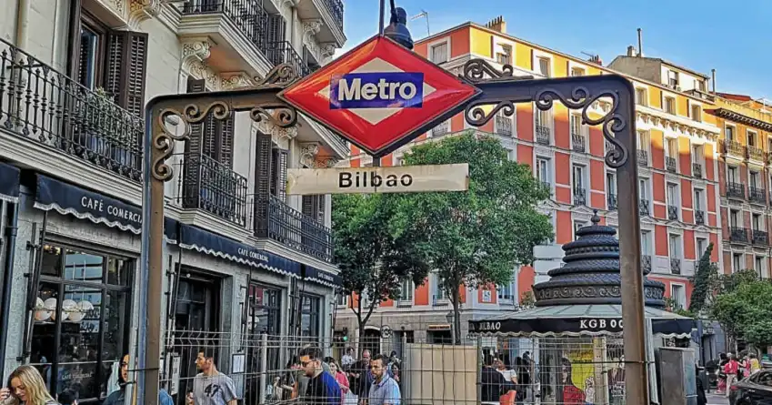 Vista exterior de Piso en venta en Madrid con Aire acondicionado, Calefacción y Jardín privado