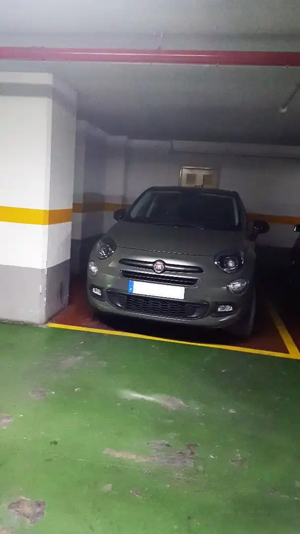 Aparcament de Pis de lloguer en Mislata amb Terrassa, Traster i Forn
