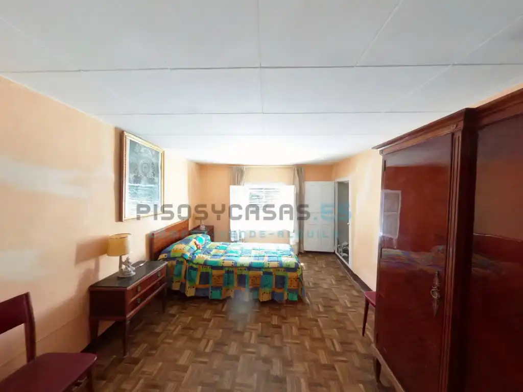 Habitación de Casa o chalet en venta en Aguilón
