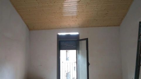 Foto 4 de Casa adosada en venda a Calle Félix, Castigaleu, Huesca