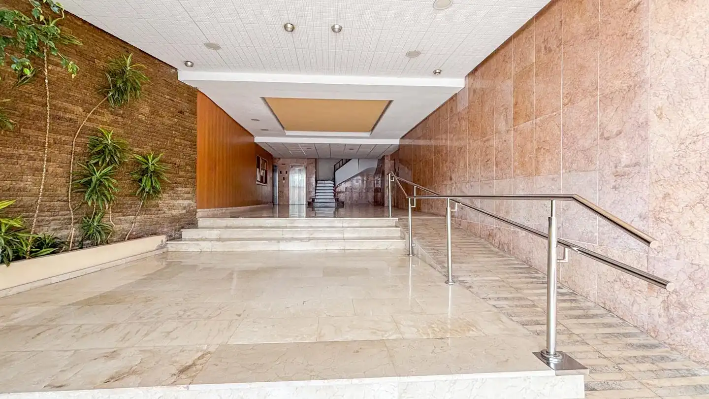 Wohnung zum Verkauf in Santa Pola mit Klimaanlage und Terrasse